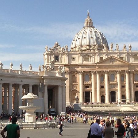 Una Notte Ai Musei Vaticani Daire Roma Dış mekan fotoğraf